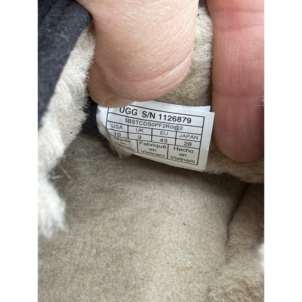 UGG neumel chukka